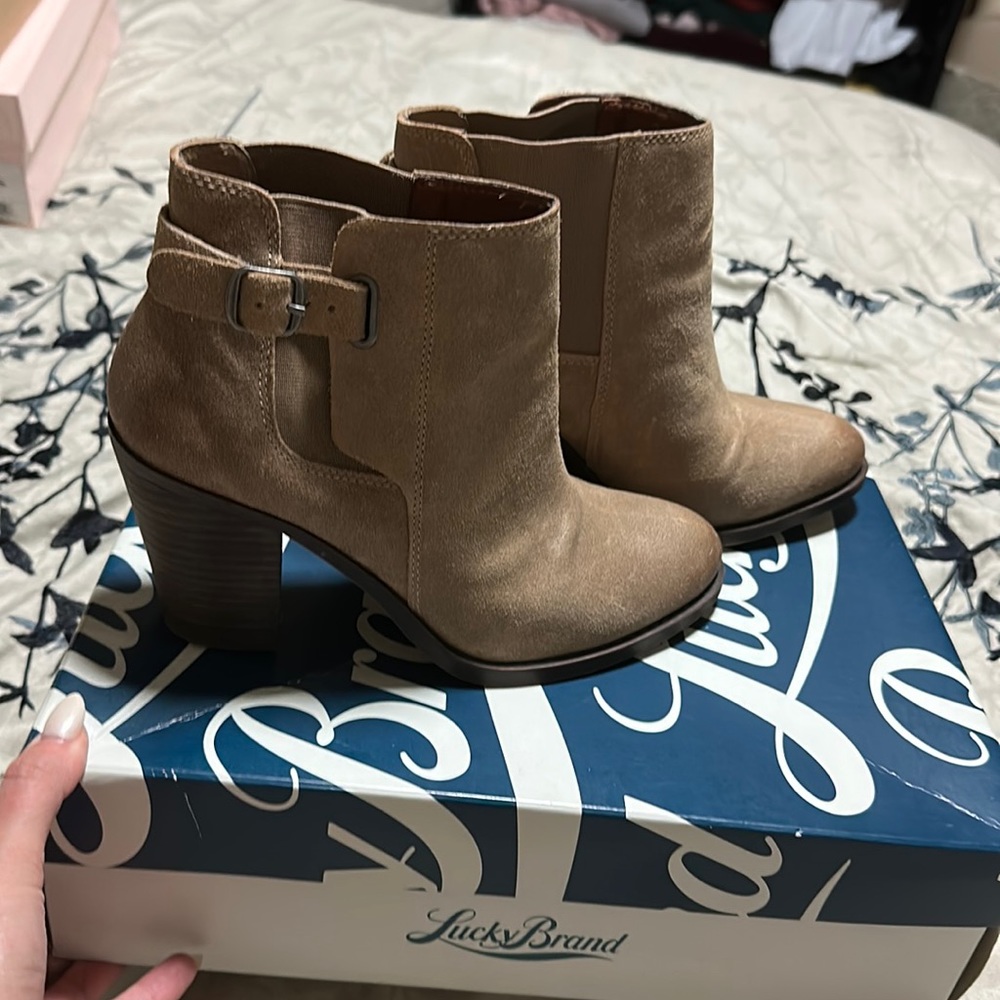 Brown boots by Lucky brand size 7